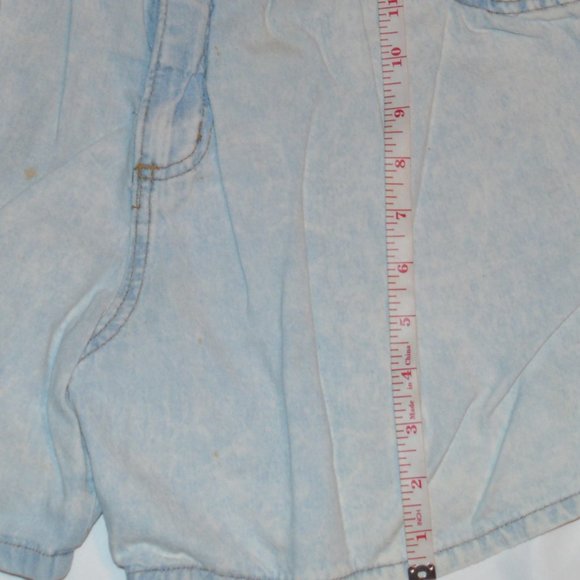 Vintage BONGO High-Waisted Mom Fold Jean Shorts - Picture 10 of 10